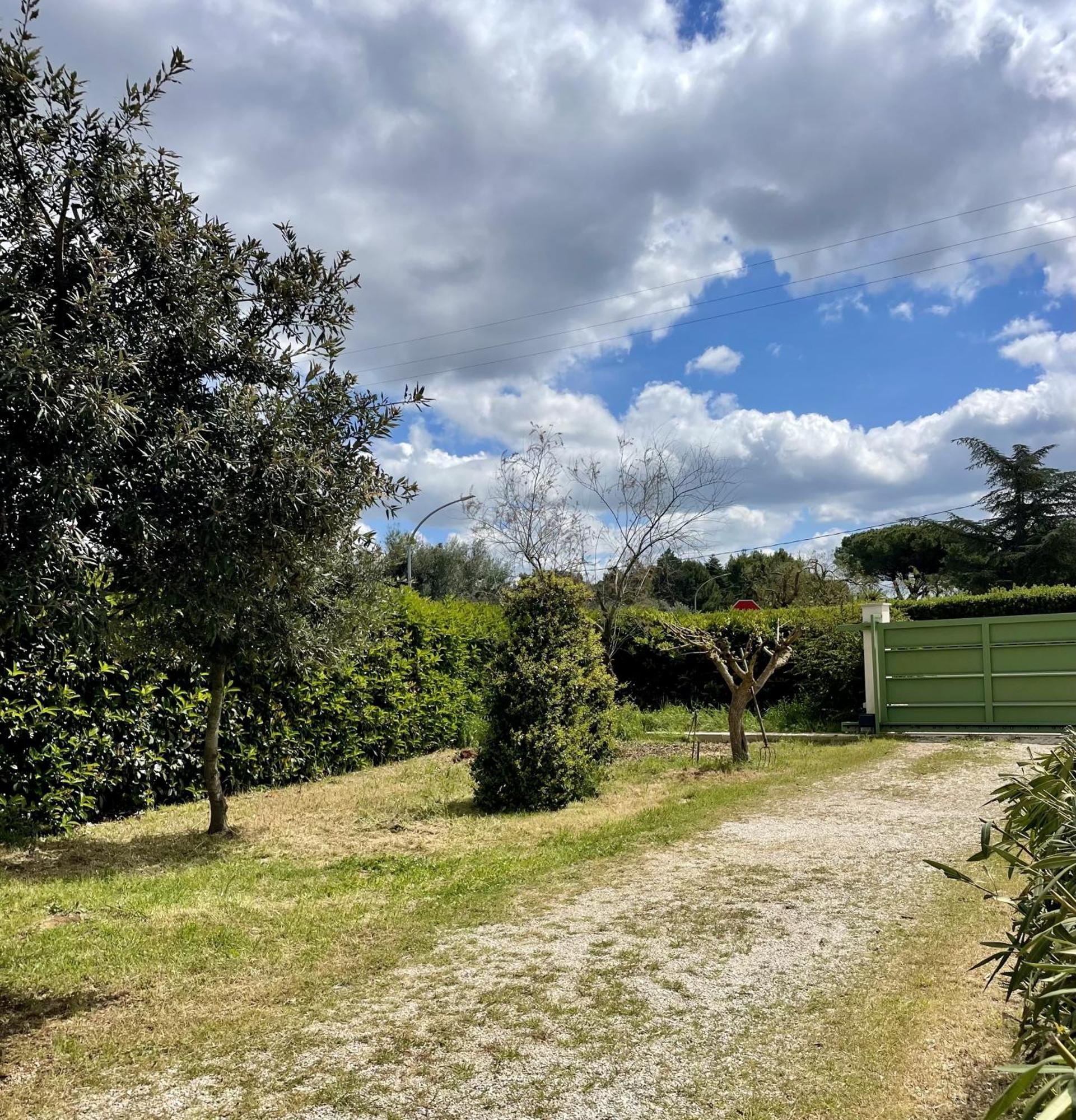 La Beata Giovanna Mesagne Exterior foto